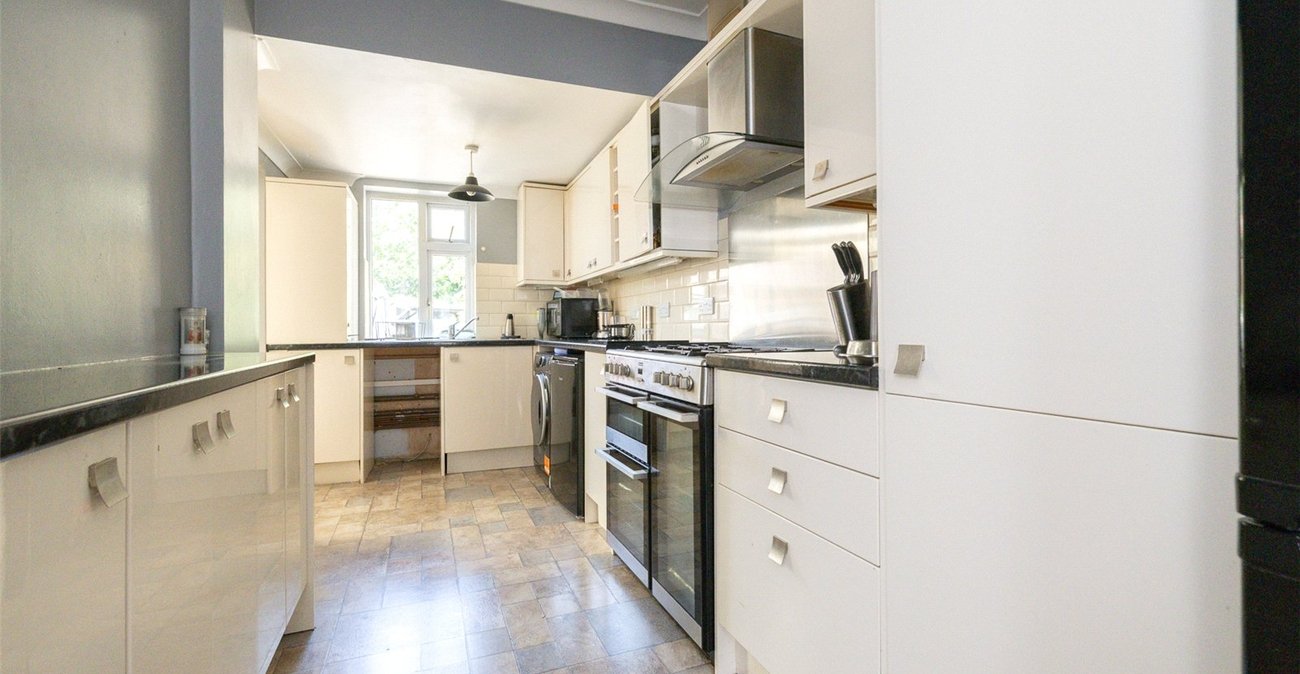 3 bedroom house for sale in Gravesend | Robinson Michael & Jackson