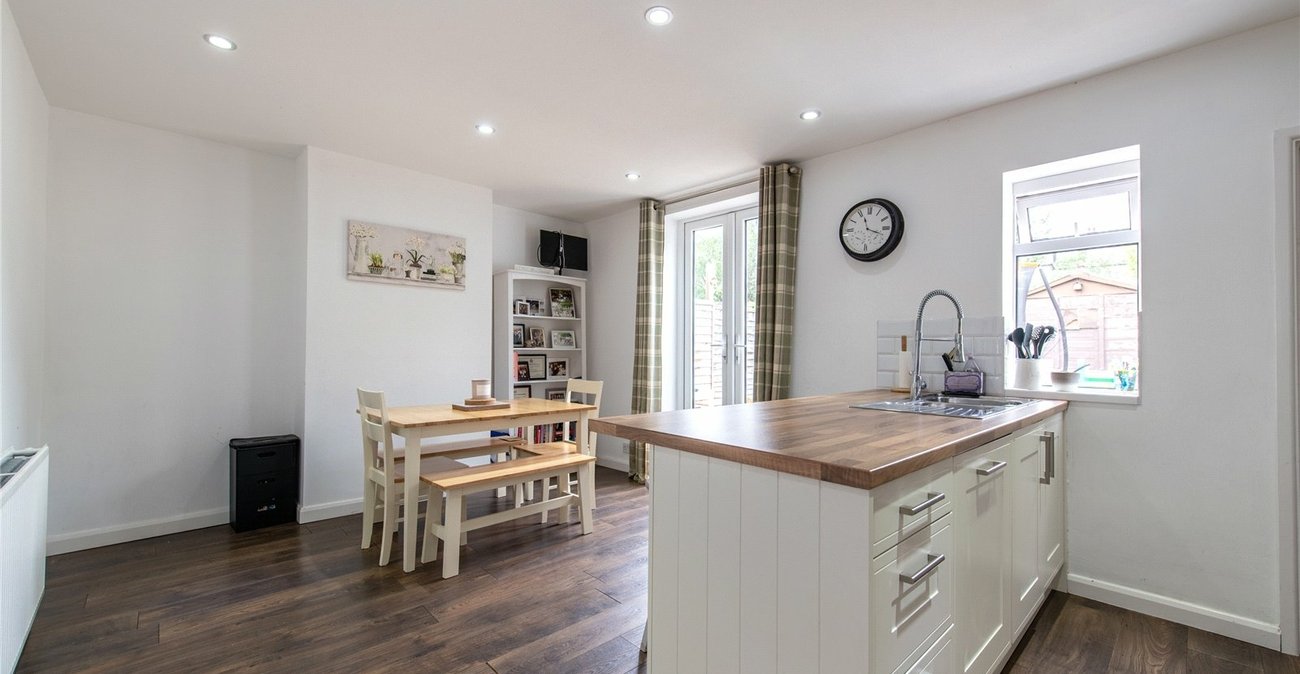 3 bedroom house to rent in Gravesend | Robinson Michael & Jackson