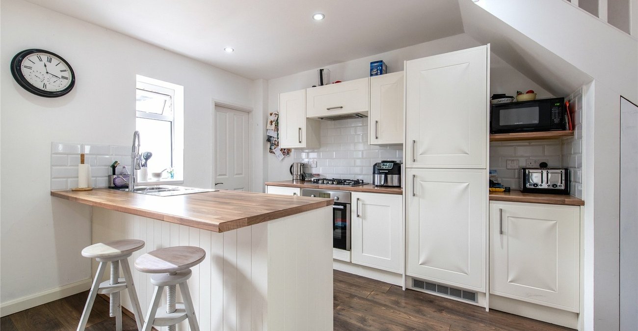 3 bedroom house to rent in Gravesend | Robinson Michael & Jackson