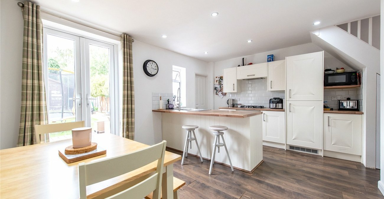 3 bedroom house to rent in Gravesend | Robinson Michael & Jackson