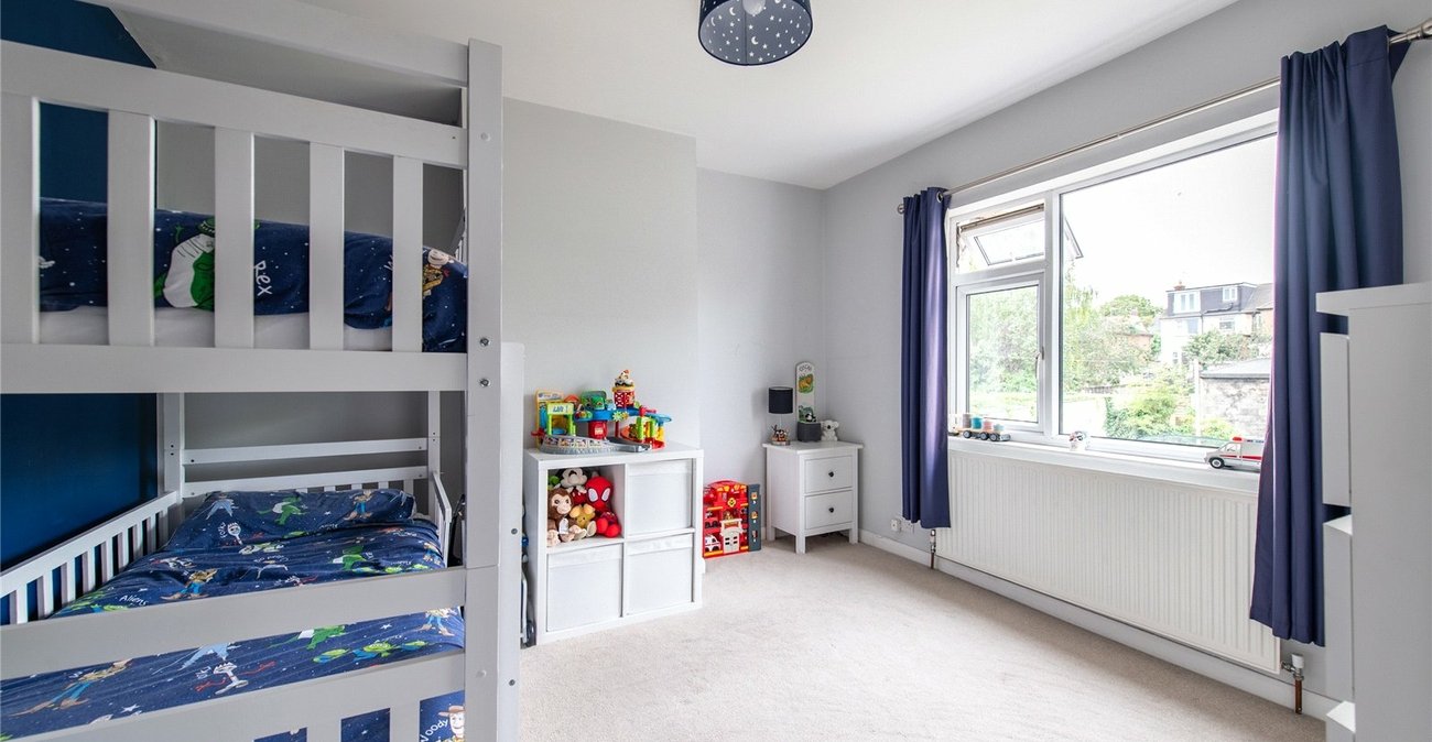 3 bedroom house to rent in Gravesend | Robinson Michael & Jackson