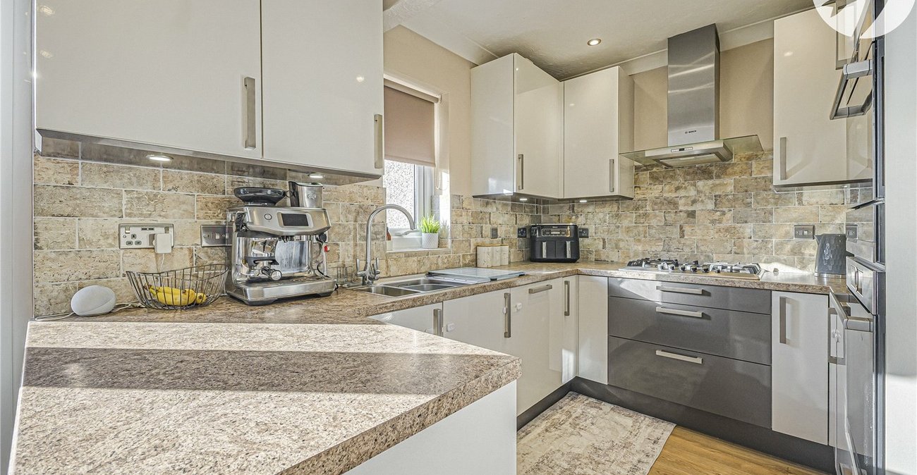 3 bedroom house for sale in Gravesend | Robinson Michael & Jackson