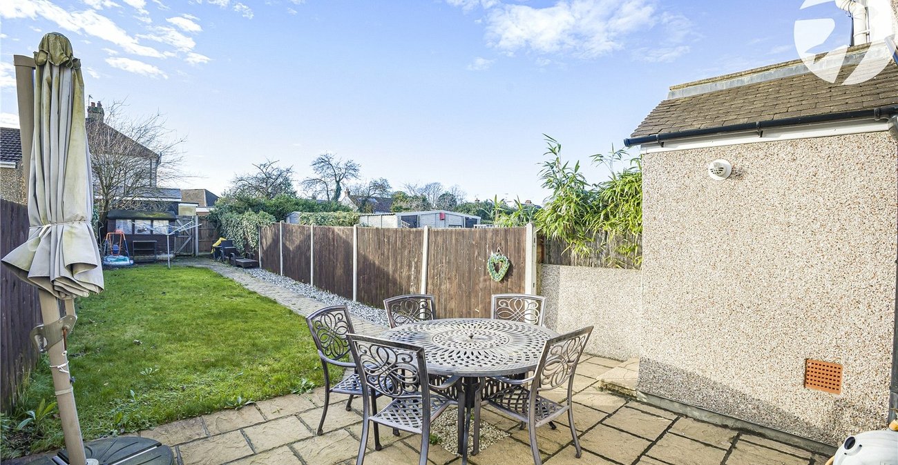 3 bedroom house for sale in Gravesend | Robinson Michael & Jackson