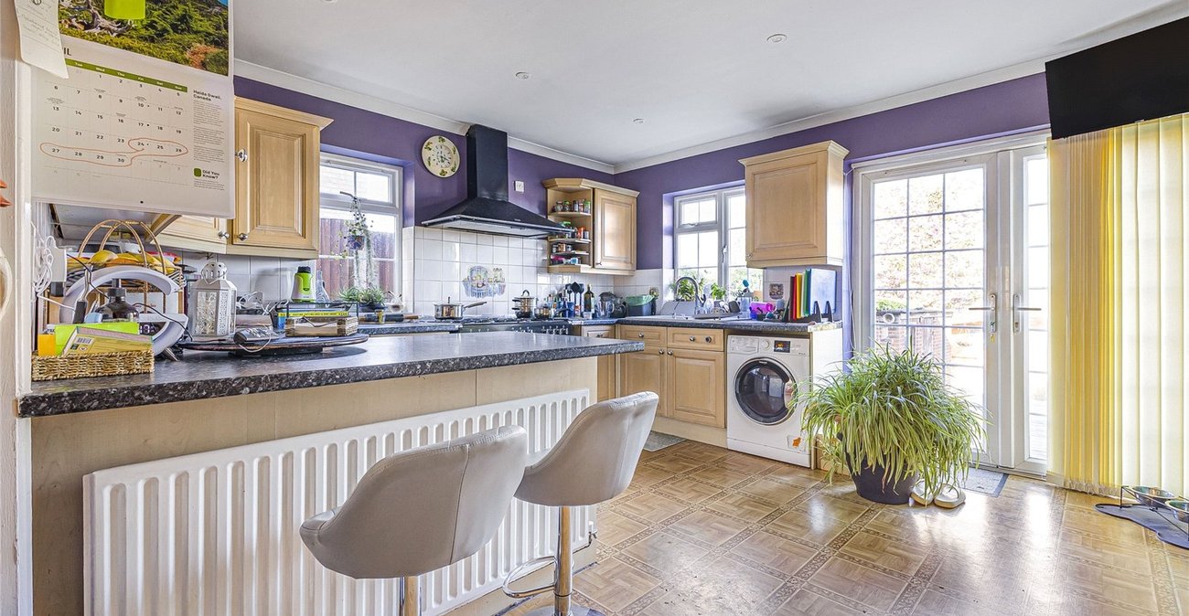 4 bedroom house for sale in Rochester | Robinson Michael & Jackson