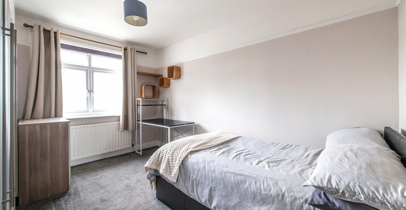 4 bedroom house for sale in Rochester | Robinson Michael & Jackson