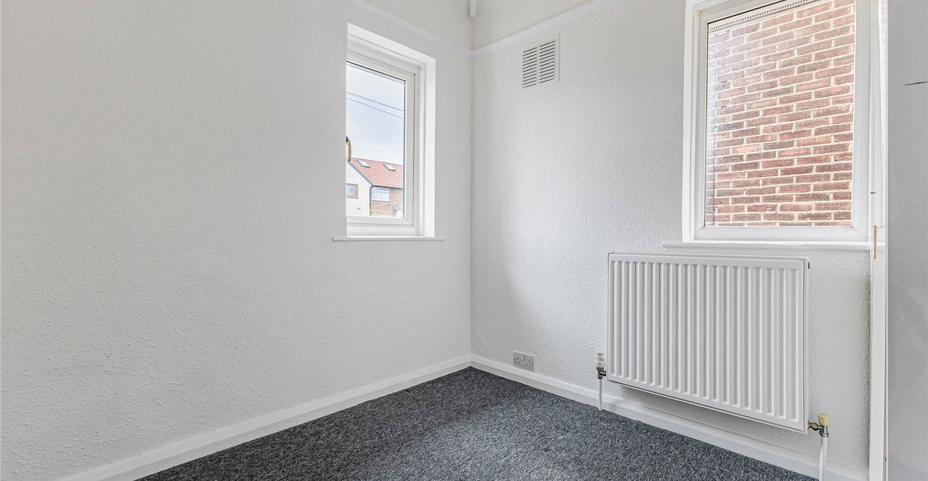 3 bedroom house for sale in Rochester | Robinson Michael & Jackson