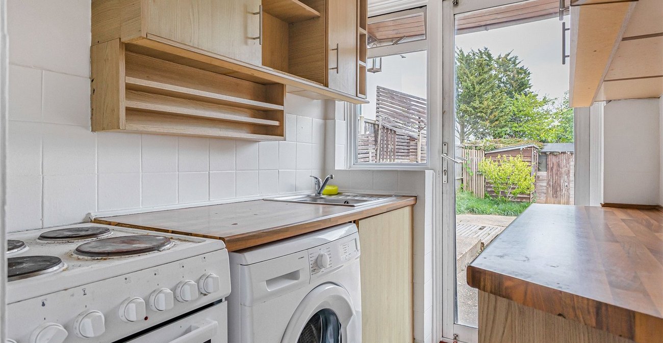 3 bedroom house for sale in Rochester | Robinson Michael & Jackson