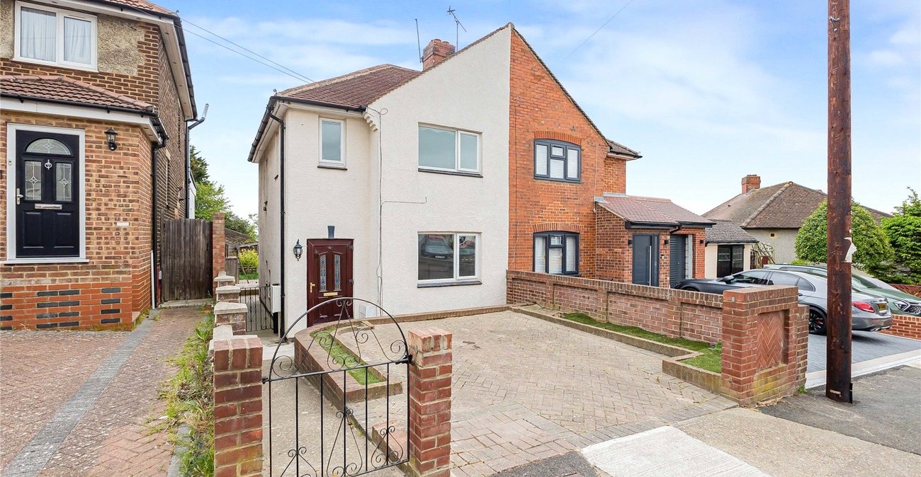 3 bedroom house for sale in Rochester | Robinson Michael & Jackson