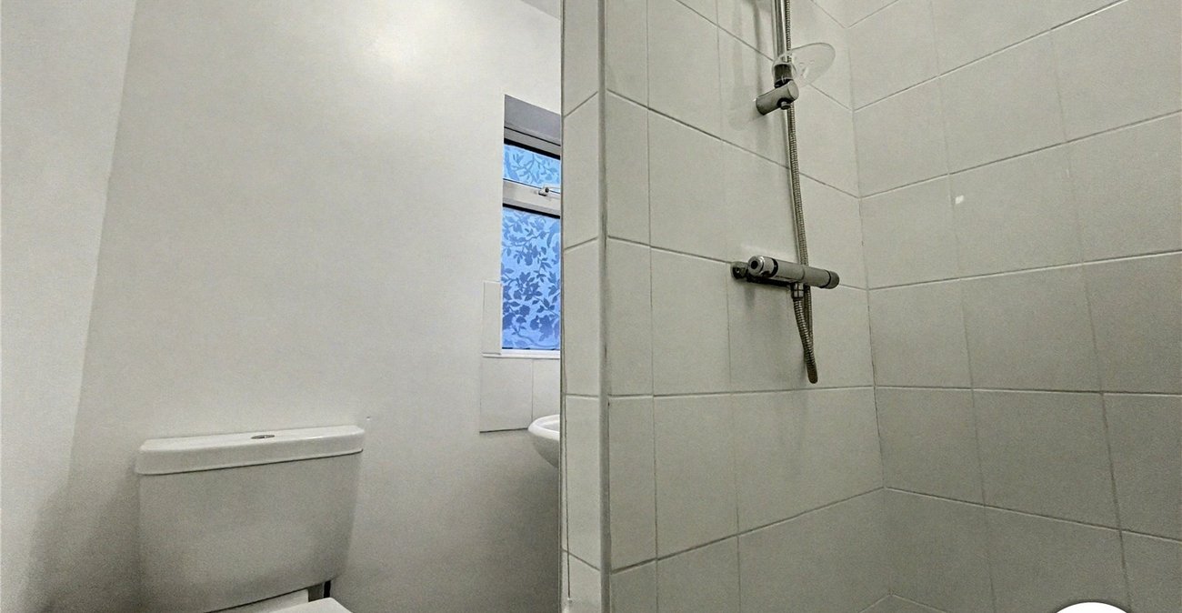 3 bedroom house for sale in Strood | Robinson Michael & Jackson