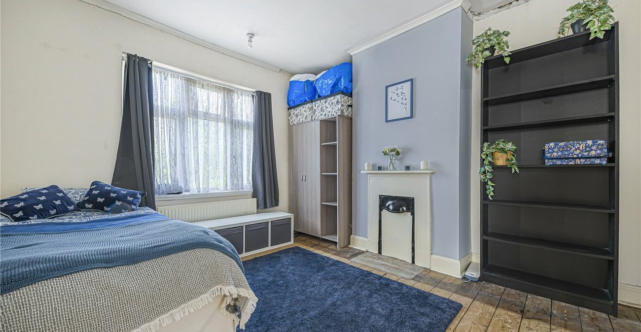 3 bedroom house for sale in Welling | Robinson Jackson