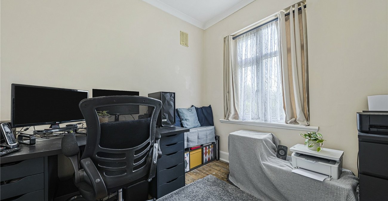 3 bedroom house for sale in Welling | Robinson Jackson