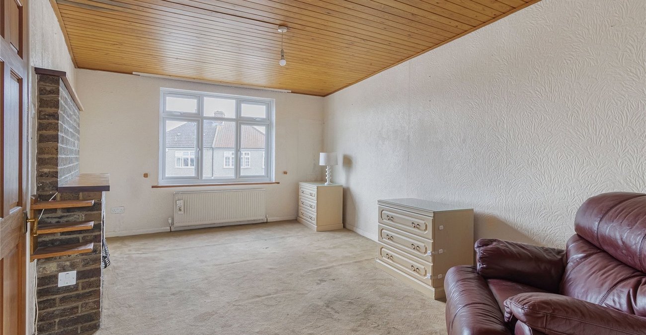 4 bedroom house for sale in Welling | Robinson Jackson