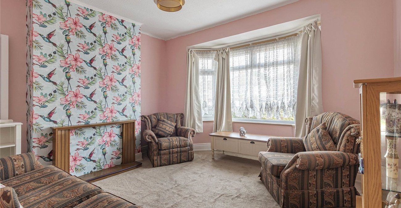 4 bedroom house for sale in Welling | Robinson Jackson