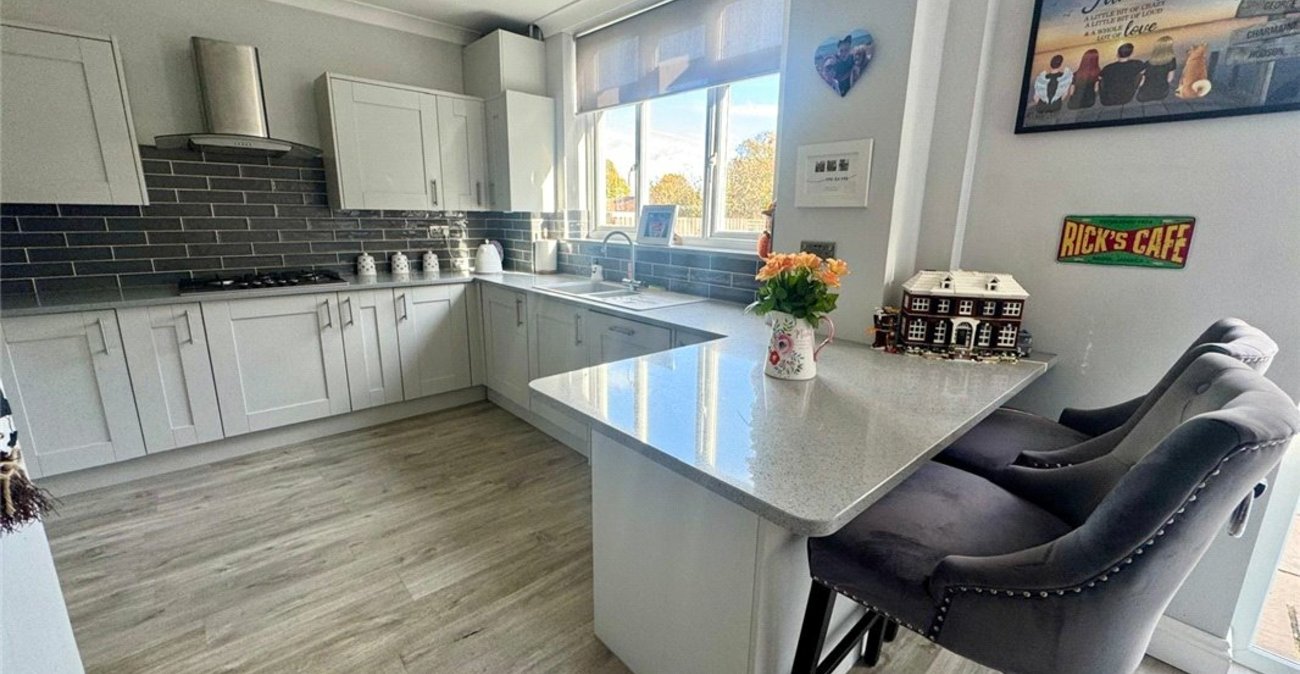 4 bedroom house for sale in Orpington | Robinson Jackson