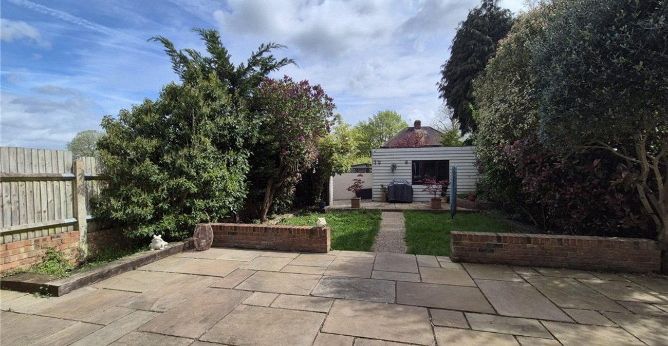 4 bedroom house for sale in Orpington | Robinson Jackson