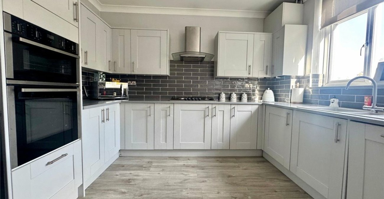 4 bedroom house for sale in Orpington | Robinson Jackson