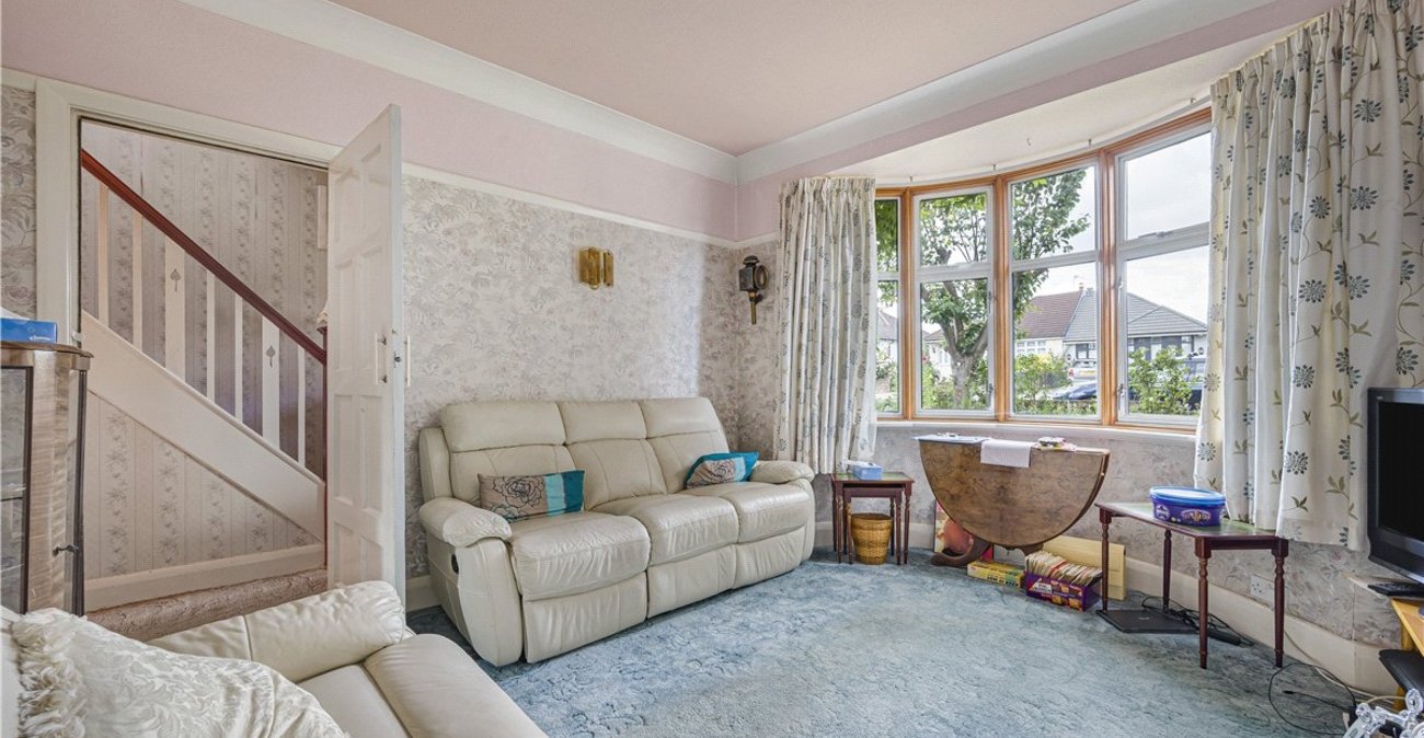 3 bedroom house for sale in Orpington | Robinson Jackson