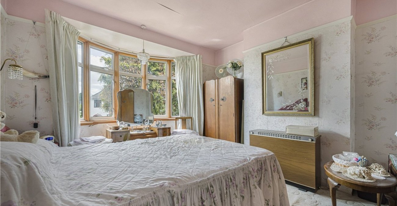 3 bedroom house for sale in Orpington | Robinson Jackson