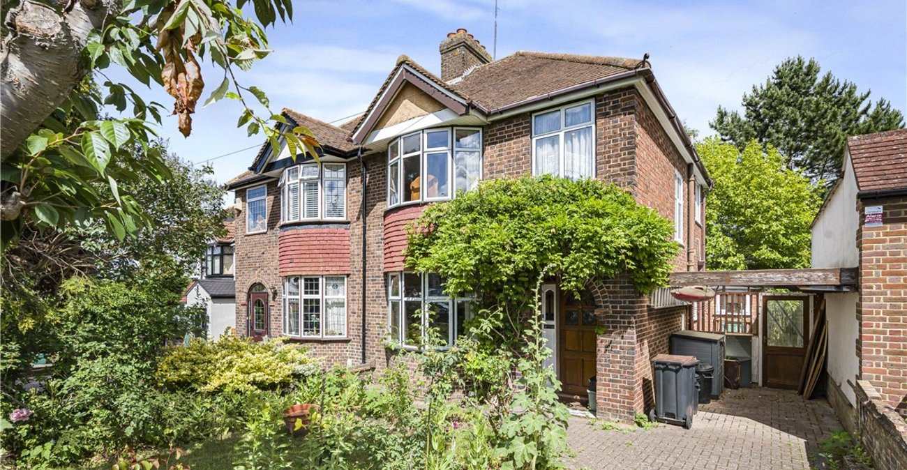 3 bedroom house for sale in Orpington | Robinson Jackson
