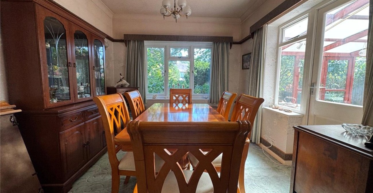 3 bedroom house for sale in Orpington | Robinson Jackson