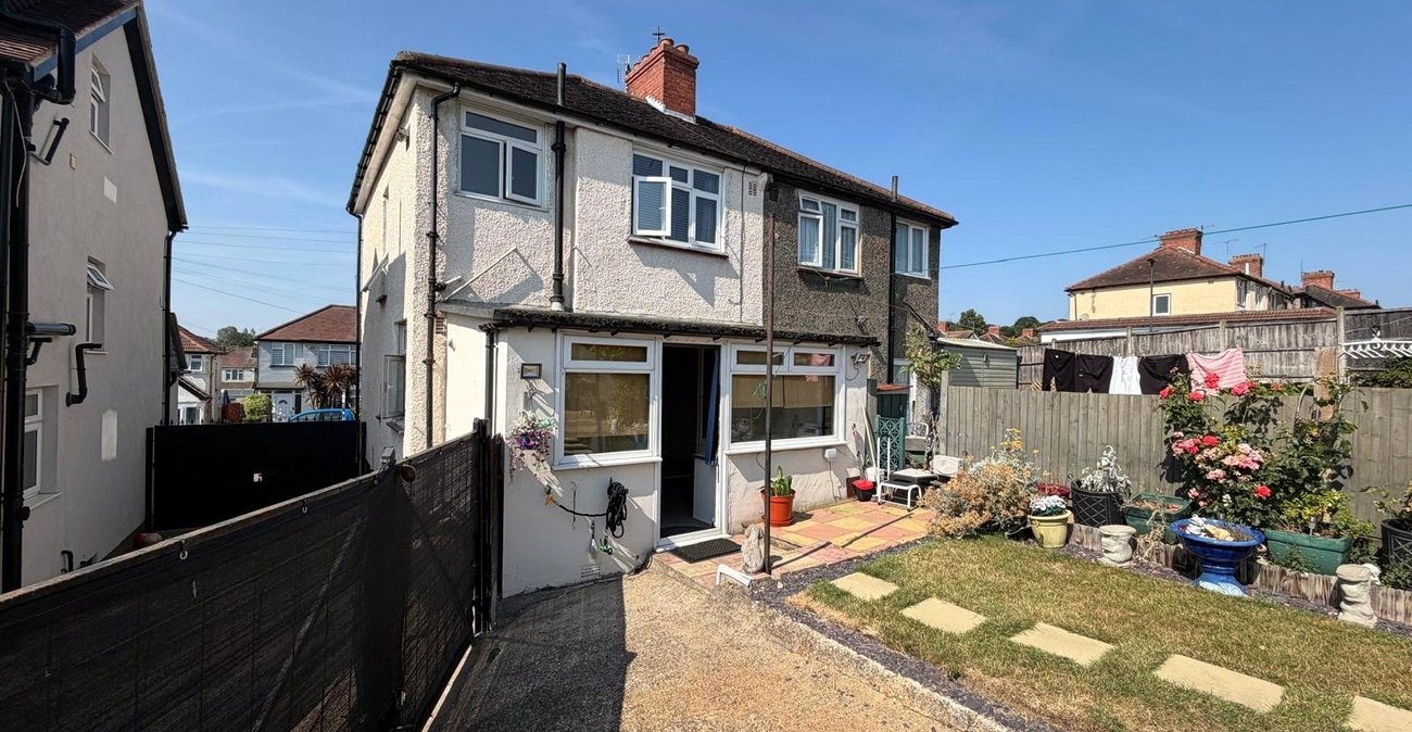 3 bedroom house for sale in Plumstead | Robinson Jackson