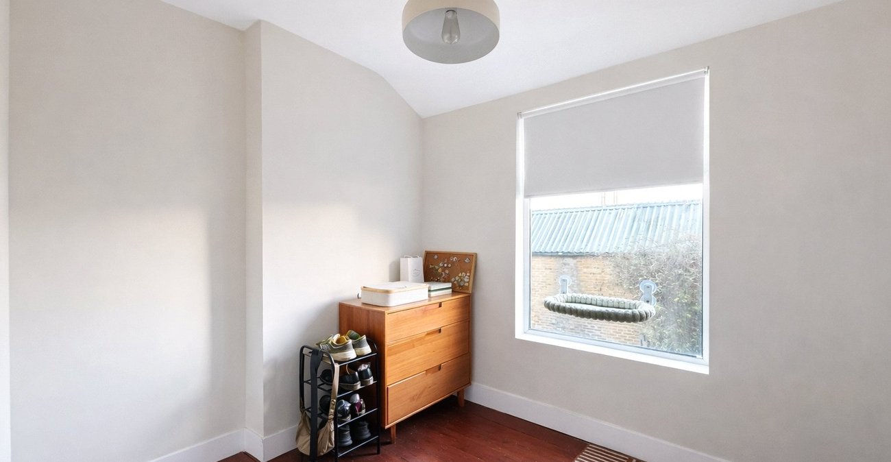 3 bedroom house for sale in Lewisham | Robinson Jackson