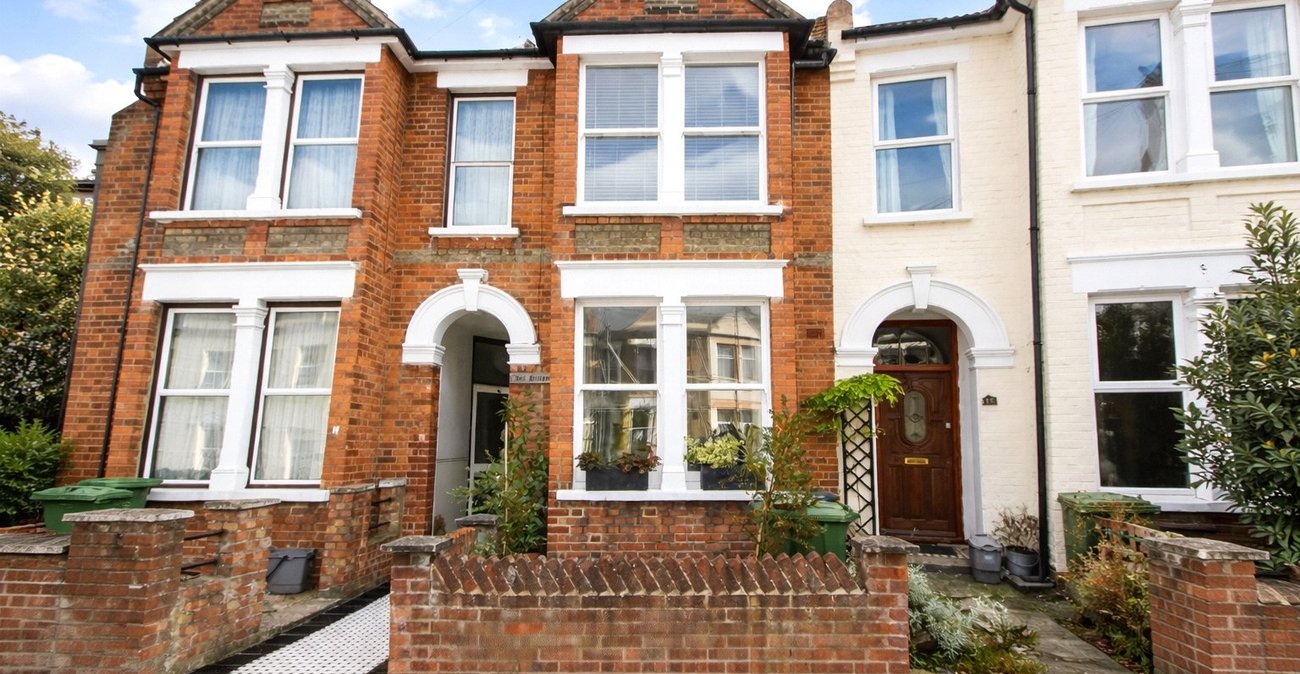 3 bedroom house for sale in Lewisham | Robinson Jackson