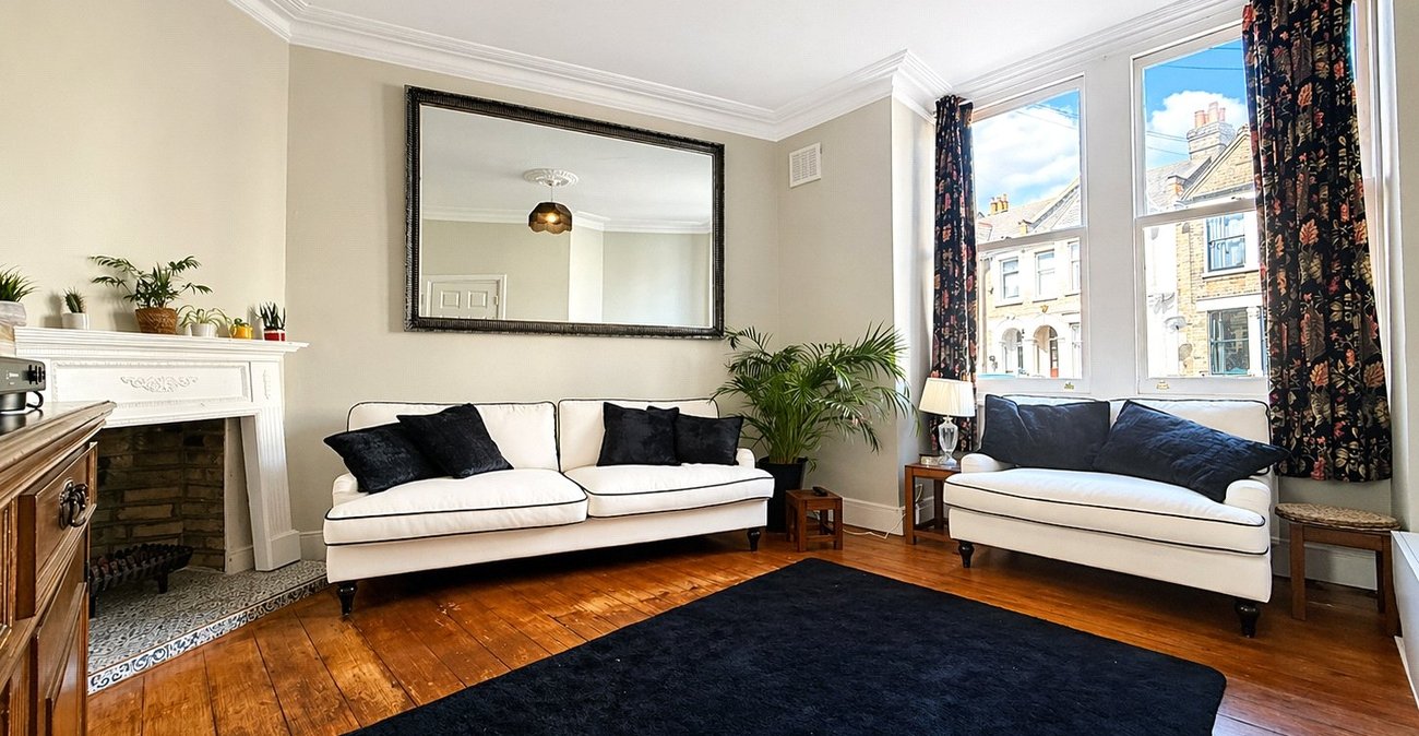 3 bedroom house for sale in Lewisham | Robinson Jackson