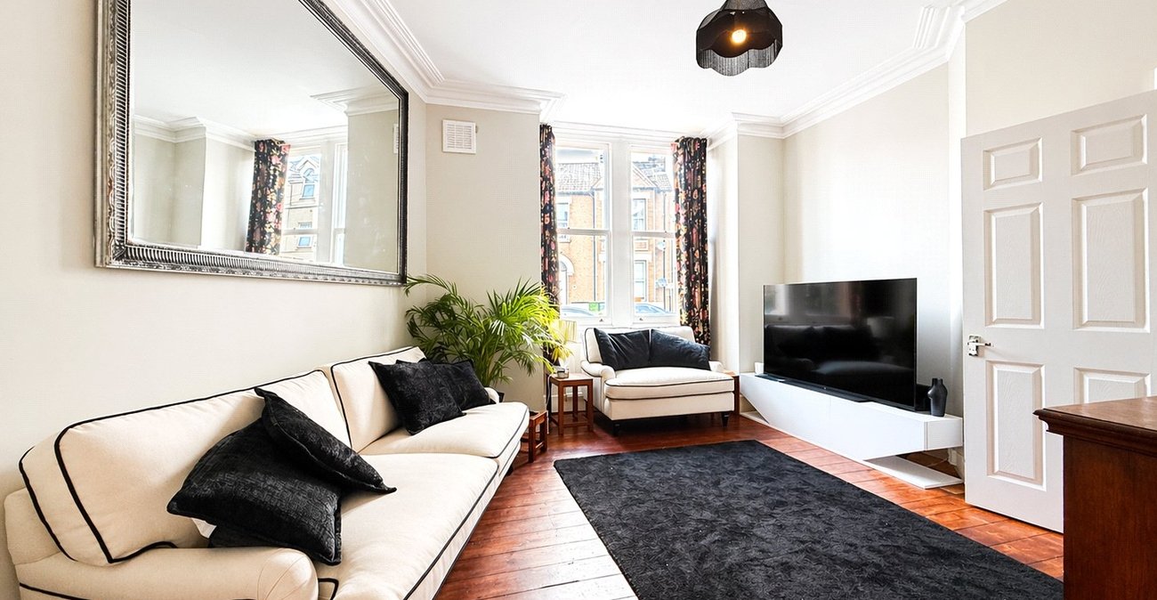 3 bedroom house for sale in Lewisham | Robinson Jackson