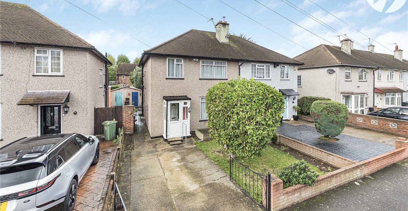 3 bedroom house for sale in Dartford | Robinson Jackson