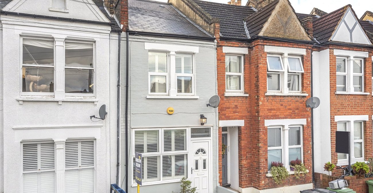 2 bedroom house for sale in Sydenham | Robinson Jackson