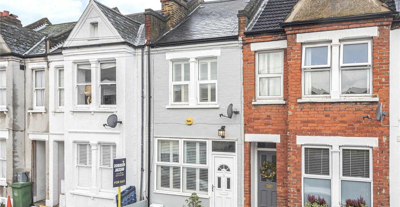 2 bedroom house for sale in Sydenham | Robinson Jackson