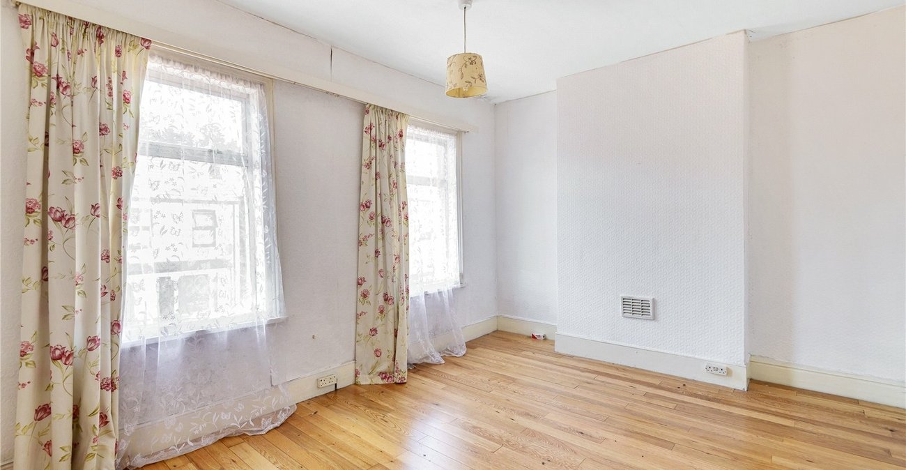 3 bedroom house for sale in Sydenham | Robinson Jackson