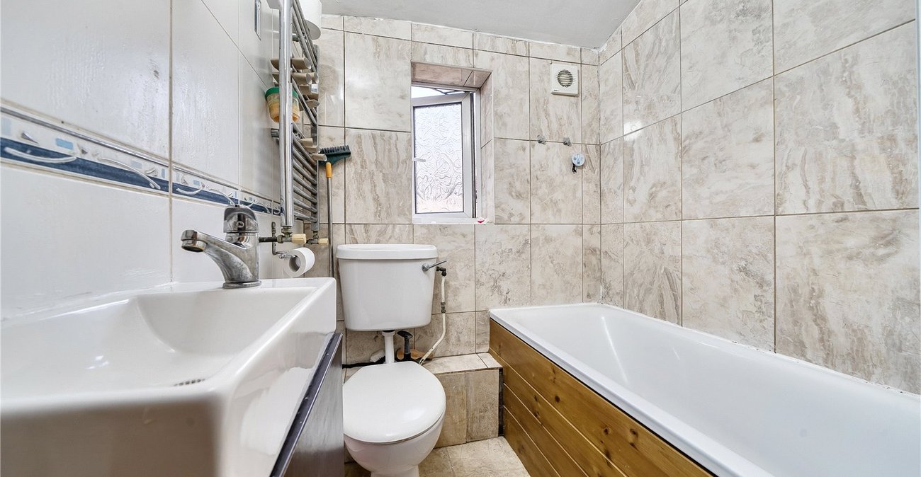 3 bedroom house for sale in Sydenham | Robinson Jackson