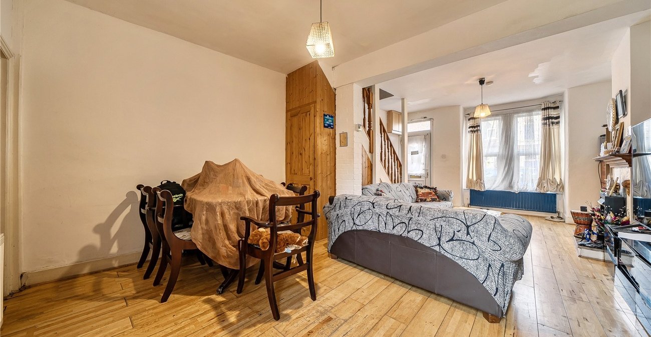 3 bedroom house for sale in Sydenham | Robinson Jackson