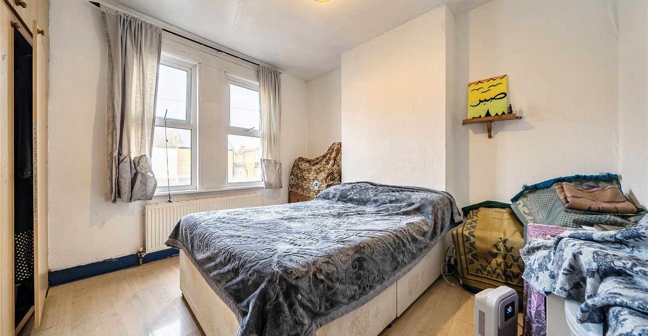 3 bedroom house for sale in Sydenham | Robinson Jackson