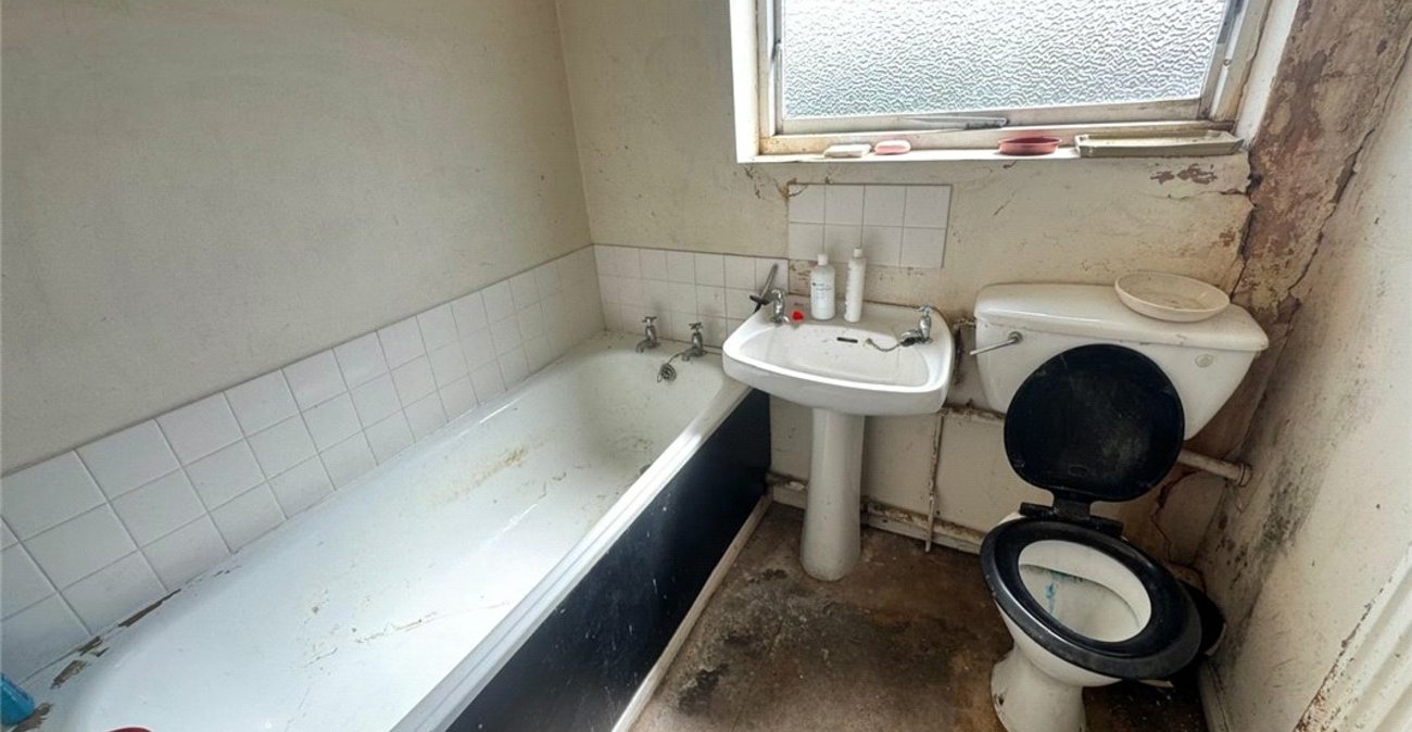 3 bedroom house for sale in Orpington | Robinson Jackson