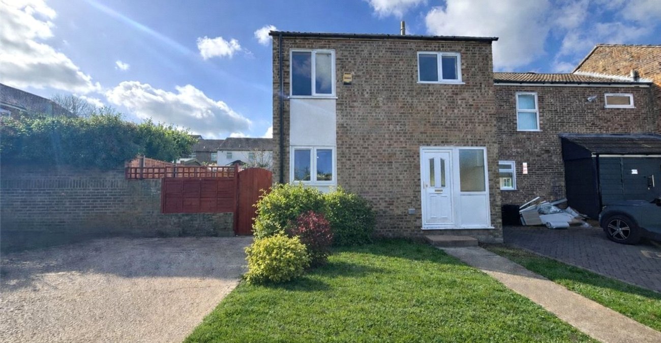 3 bedroom house for sale in Orpington | Robinson Jackson