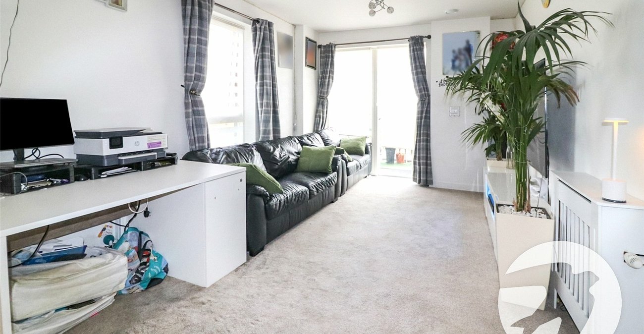 2 bedroom property for sale in Erith | Robinson Jackson