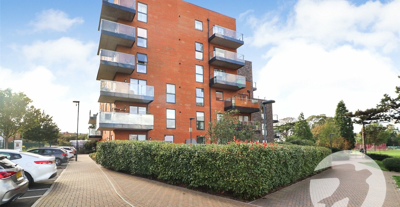 2 bedroom property for sale in Erith | Robinson Jackson