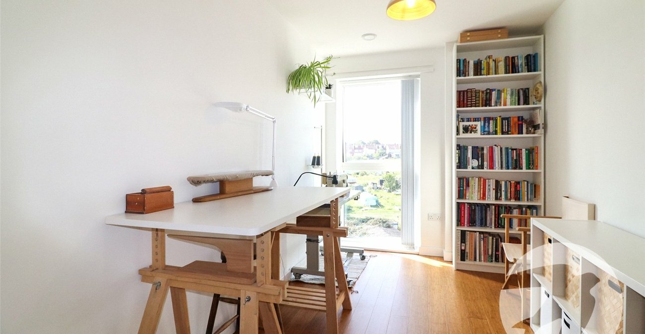 2 bedroom property for sale in Erith | Robinson Jackson