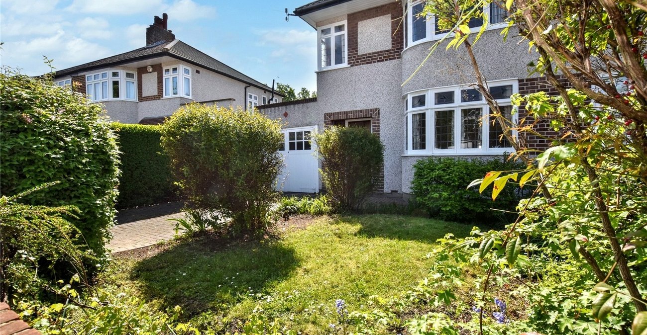 3 bedroom house for sale in Bexleyheath | Robinson Jackson