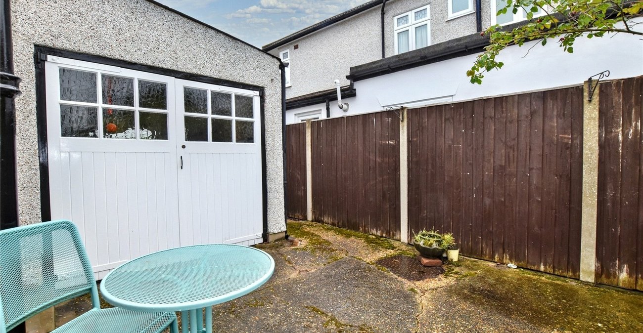 3 bedroom house for sale in Bexleyheath | Robinson Jackson