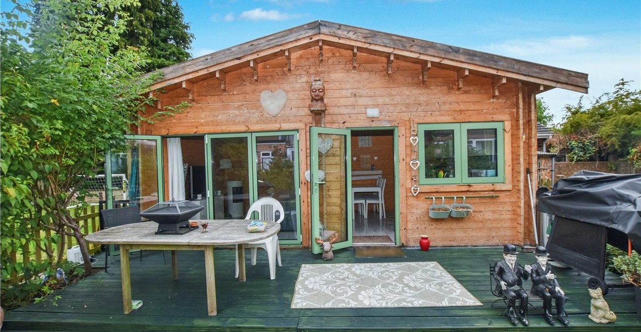 4 bedroom house for sale in Bexleyheath | Robinson Jackson