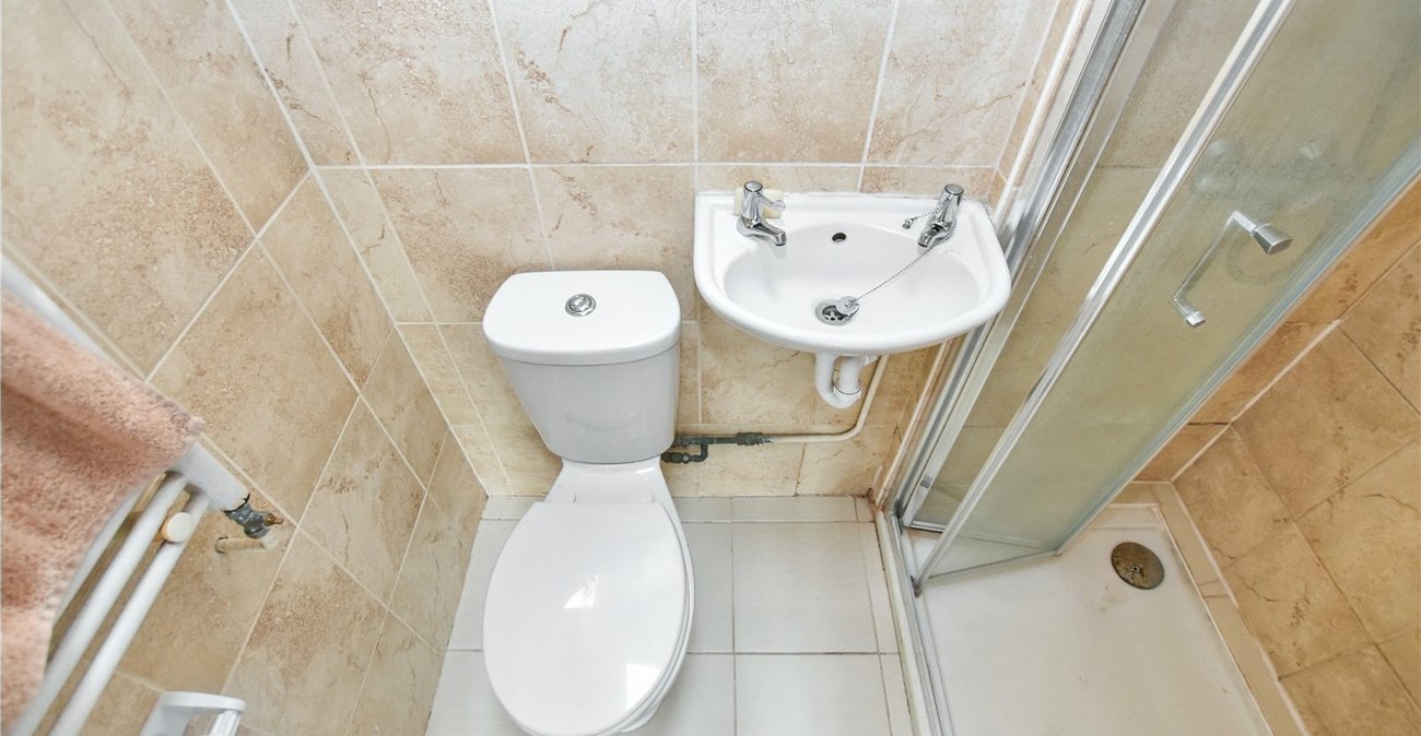 4 bedroom house for sale in Bexleyheath | Robinson Jackson