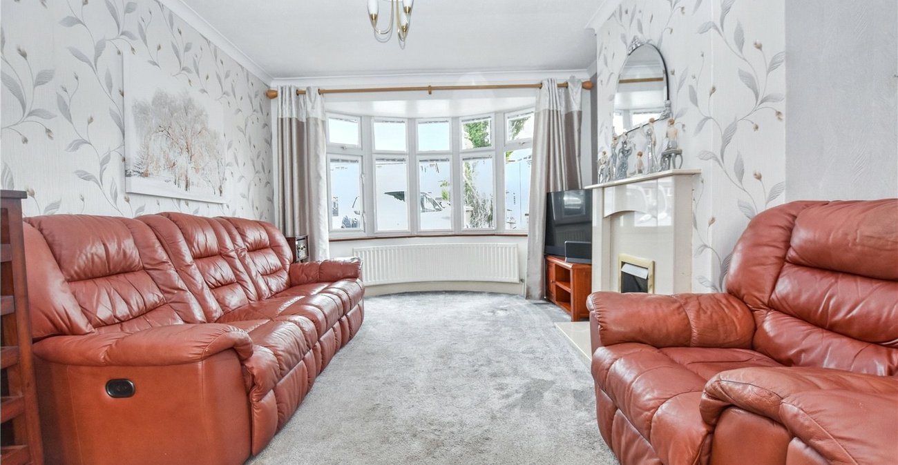 4 bedroom house for sale in Bexleyheath | Robinson Jackson