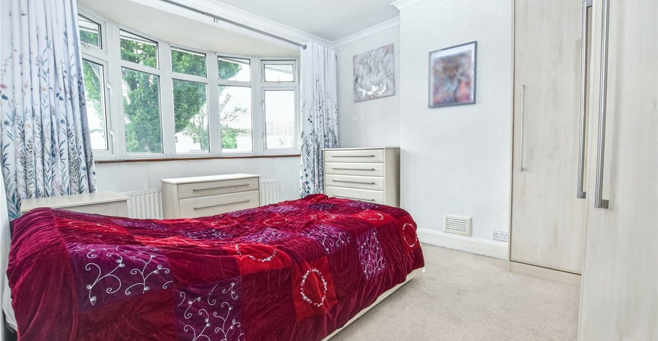 4 bedroom house for sale in Bexleyheath | Robinson Jackson