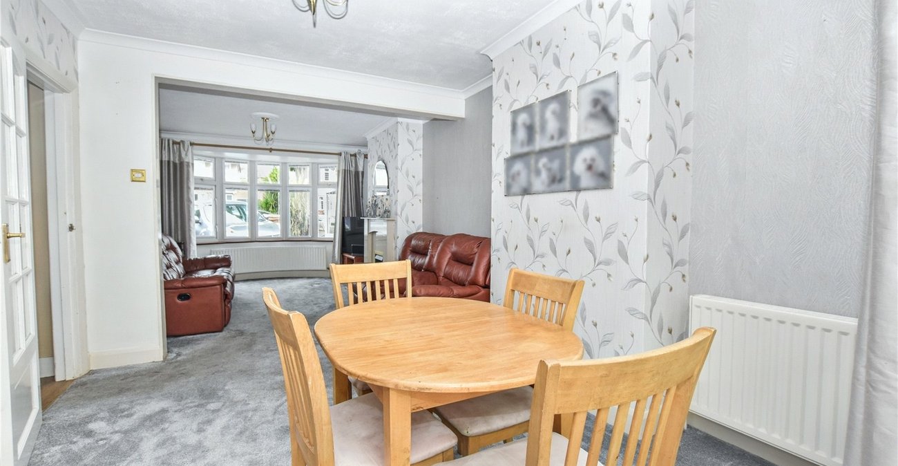 4 bedroom house for sale in Bexleyheath | Robinson Jackson