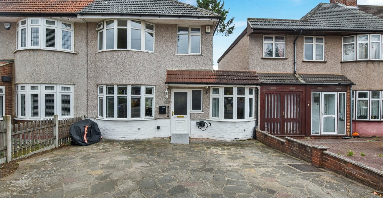 4 bedroom house for sale in Bexleyheath | Robinson Jackson