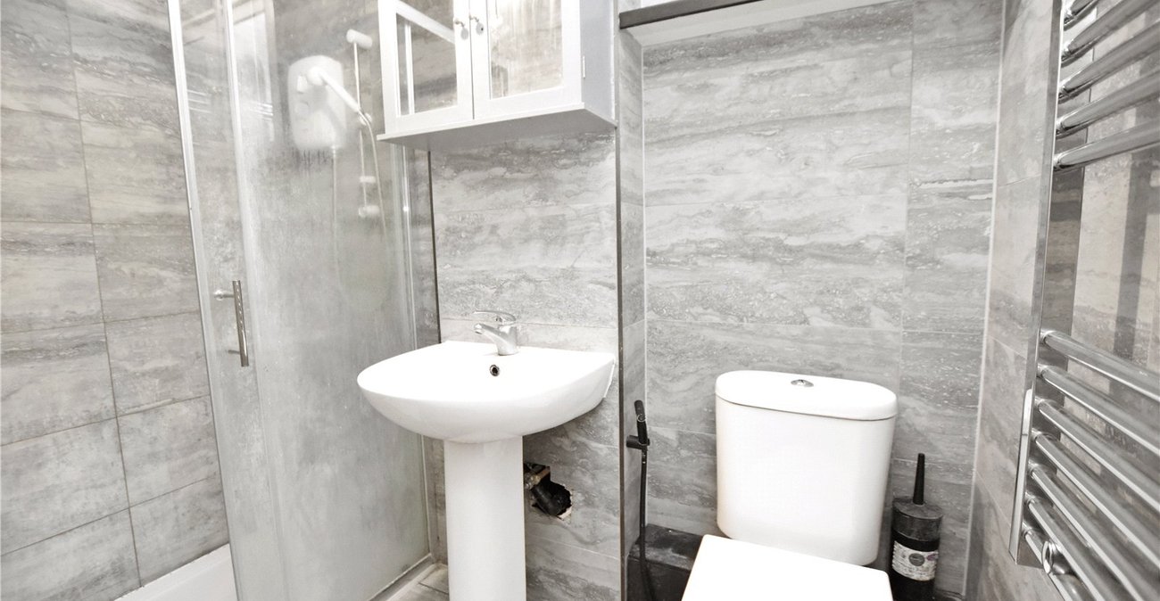 4 bedroom house for sale in Bexleyheath | Robinson Jackson